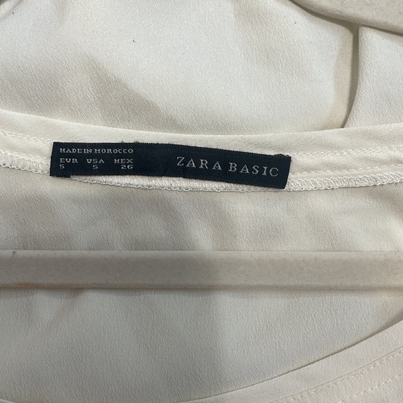 Zara blouse - Picture 3 of 3